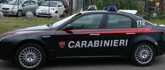 È abituale ritrovo di persone pregiudicate o pericolose: chiuso un bar a Reggio