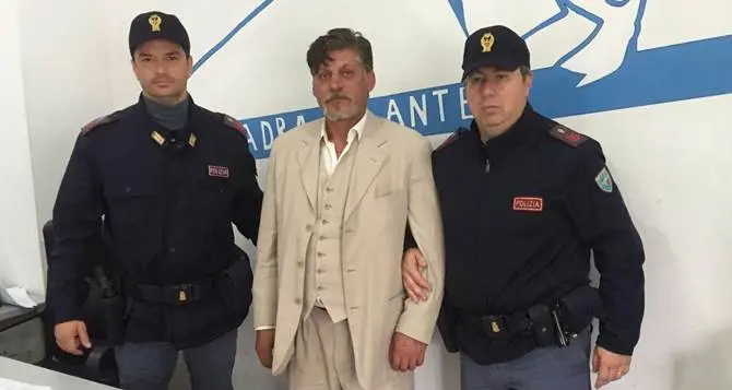 Una condanna per tentato omicidio, fermato cittadino straniero e accompagnato alla frontiera