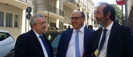 Cosenza: Magorno annuncia la candidatura di Guccione