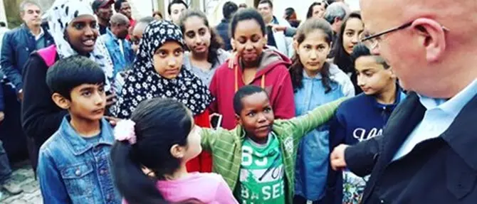 Oliverio a Riace: 'Modello da estendere a tutta la Calabria'