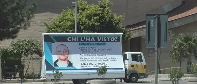 Vele pubblicitarie per scovare un boss: l’iniziativa di Klaus Davi