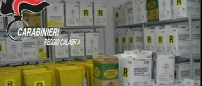 Locri, sequestrato deposito illecito di rifiuti sanitari