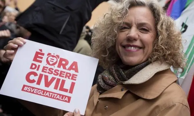 Unioni civili, Monica Cirinnà a Reggio: ‘Non esisterà l'obiezione di coscienza’