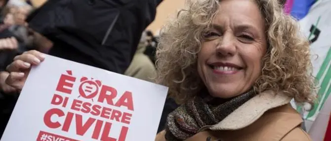 Unioni civili, Monica Cirinnà a Reggio: ‘Non esisterà l'obiezione di coscienza’