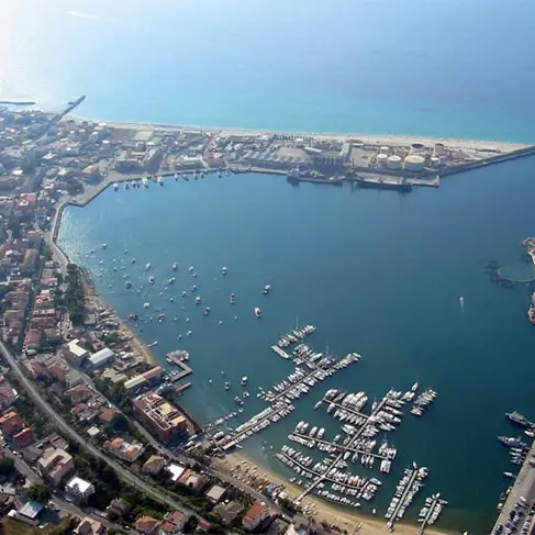 Addio allo sviluppo del porto di Vibo