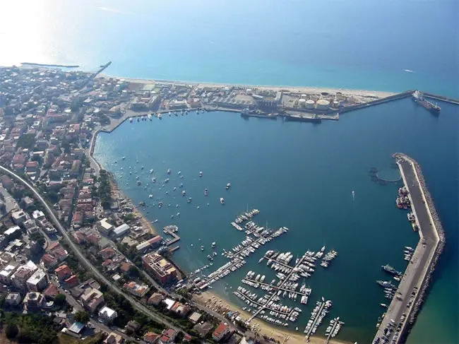 Addio allo sviluppo del porto di Vibo