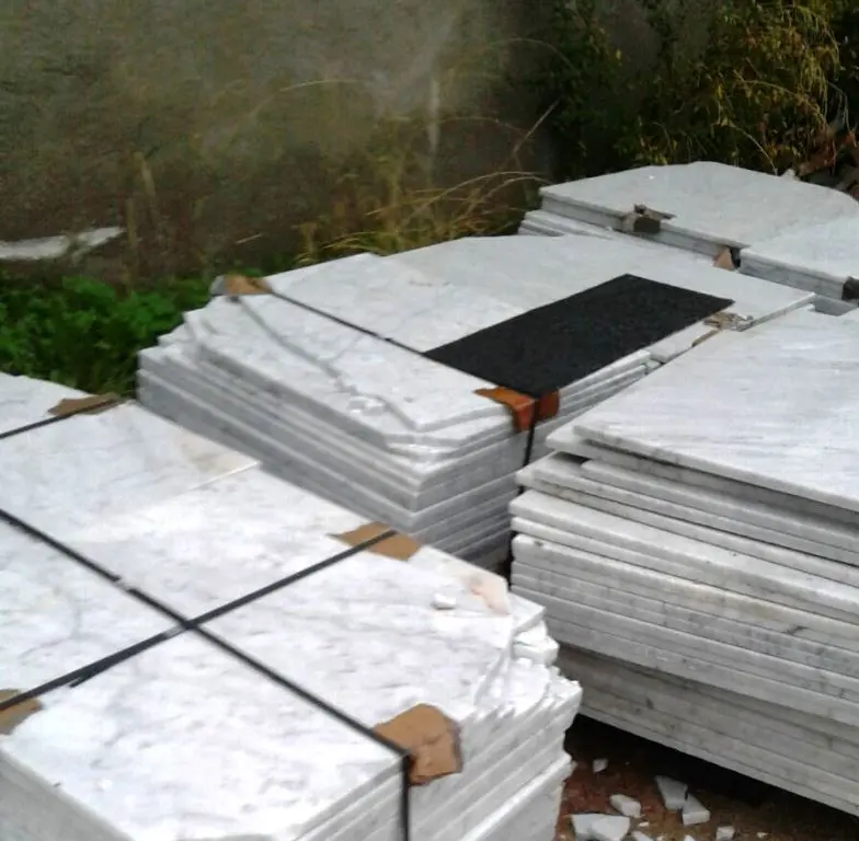 Atti vandalici al cimitero di Corigliano Calabro