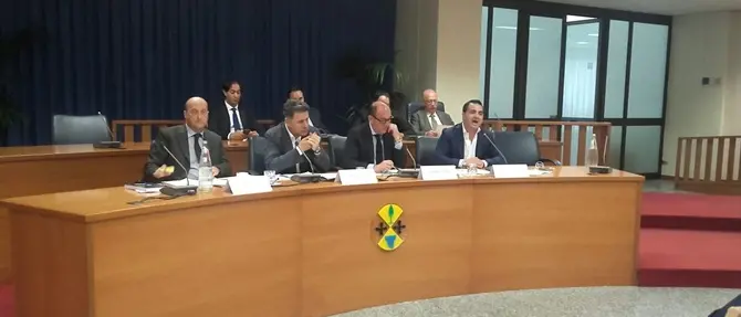 'Mandiamo a casa Renzi e difendiamo la Costituzione'