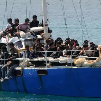 695 migranti arrivati al porto di Crotone