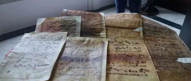 Ritrovate pergamene trafugate a Cosenza - VIDEO
