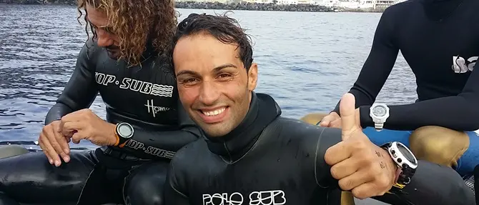 Il campione di apnea e pesca subacquea in Calabria