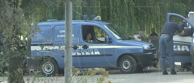 Vasta operazione della Polizia nel campo rom di Cosenza