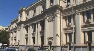 Catanzaro: uccise la figlia e la nascose in valigia, giudizio immediato per la mamma