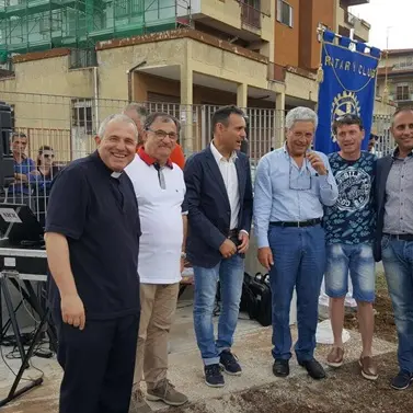 Il Rotary Vibo consegna i giochi alla Sacra famiglia