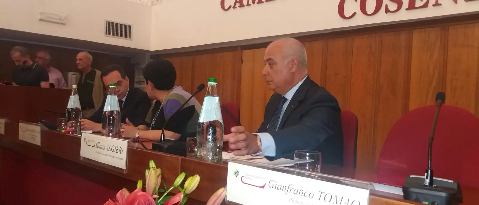 Cosenza, la Camera di Commercio premia 31 imprese storiche