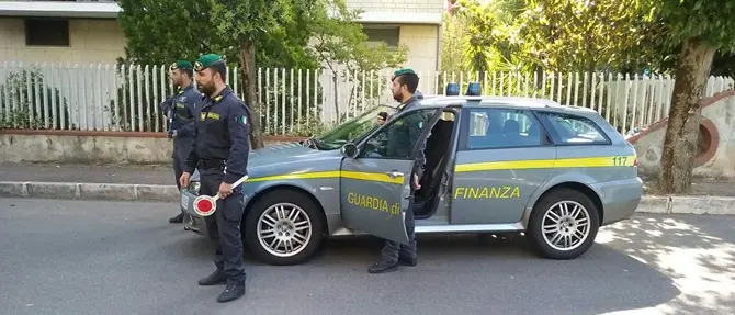 Cosenza, sequestrato oltre mezzo chilo di droga: 50 denunce - VIDEO