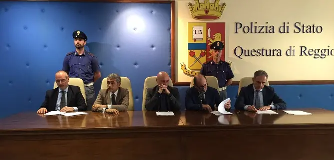 ‘Ndrangheta, in manette i fiancheggiatori dei latitanti Crea, Ferraro e Cilona NOMI-VIDEO