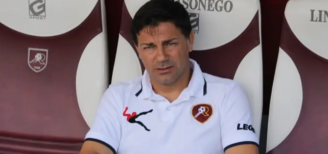 Reggina-Cozza, l’addio è confermato