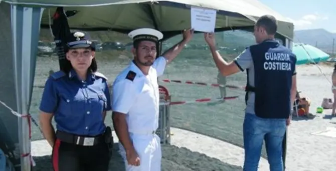 Sequestrato chiosco abusivo a Reggio