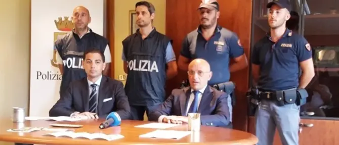 Pestati e derubati dal branco a Vibo Marina: fermati i responsabili