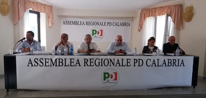 Il Pd a Camigliatello, Magorno: “Il partito deve ripartire dal basso”