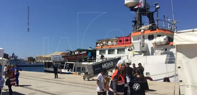 Ennesimo sbarco migranti a Vibo Marina