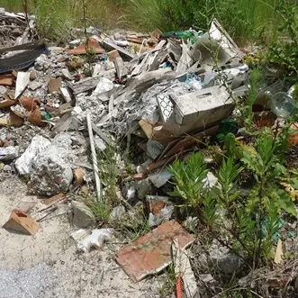 Sequestrata discarica abusiva nel Cosentino