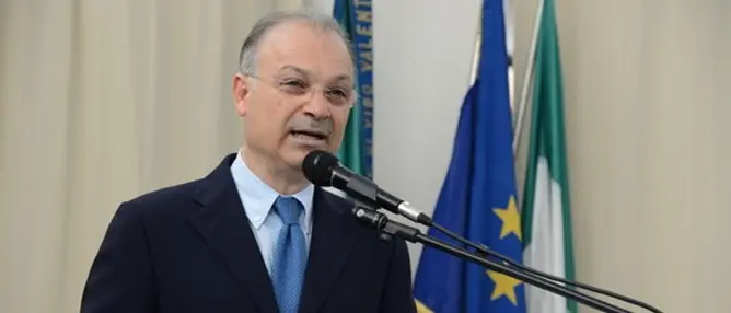 Cade l’amministrazione comunale di Tropea