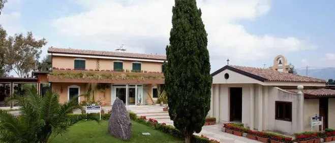 Scalea, l'arte rifiorisce nel resort distrutto dalla 'ndrangheta