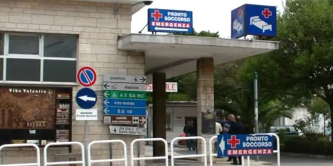 Nubifragi in Calabria, a Vibo si allaga parte dell’ospedale