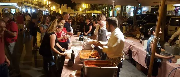 Pizzo, l'amatriciana solidale raccoglie 4mila euro