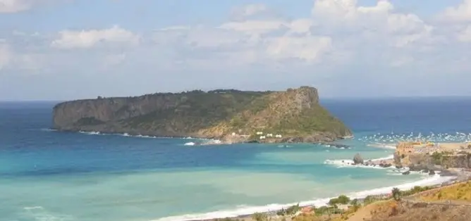 Tragedia a Praia a Mare: turista muore annegato