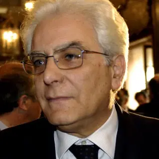 Mattarella: «L’unità del paese passa oggi dalla crescita del Sud»