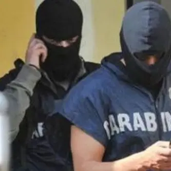 Colpo ai clan cosentini, 14 arresti: c’è anche il calciatore professionista Francesco Modesto NOMI-VIDEO