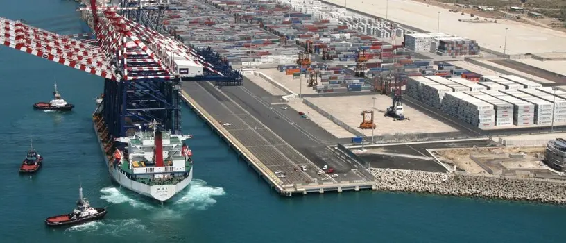 Porto di Gioia Tauro: Medcenter commissaria se stessa