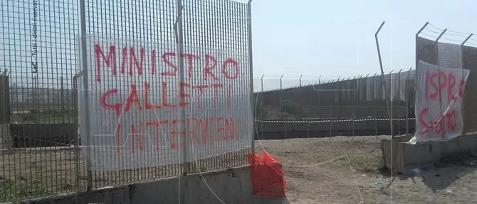 “Canale dei veleni”, il rimpallo tra Regione e Porth Authority in un esposto ai carabinieri (FOTO)