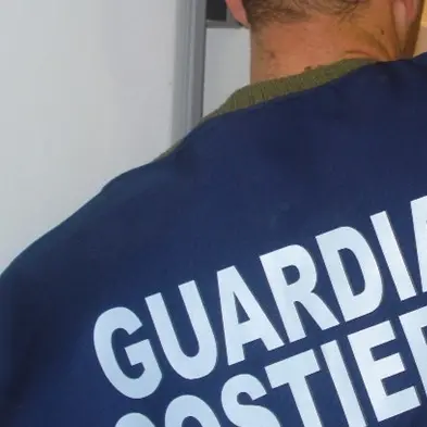 Melito, sequestrate strutture abusive in un lido: una denuncia