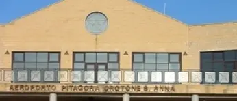 Aeroporto Crotone, revocato il sequestro della società di gestione