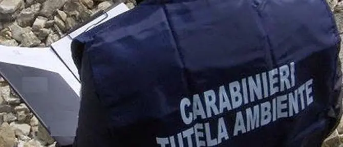 Discarica abusiva sequestrata a San Nicola dell'Alto, una denuncia