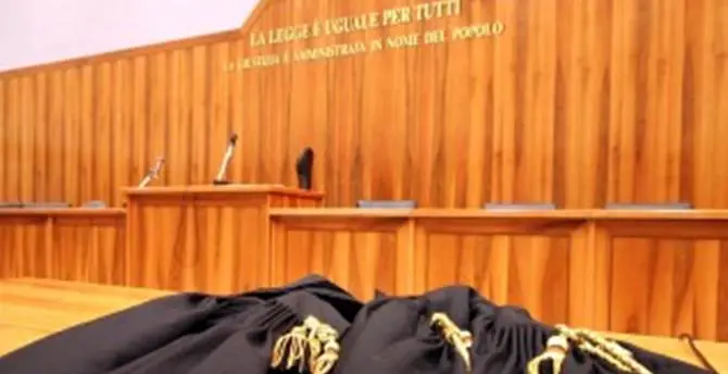 Processo “Fallara bis”, 8 prescrizioni e un rinvio a giudizio