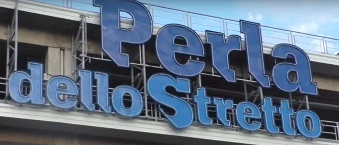 VIDEO INCHIESTA - “Ciclamini nero cenere”, l'intimidazione mafiosa alla Perla dello Stretto