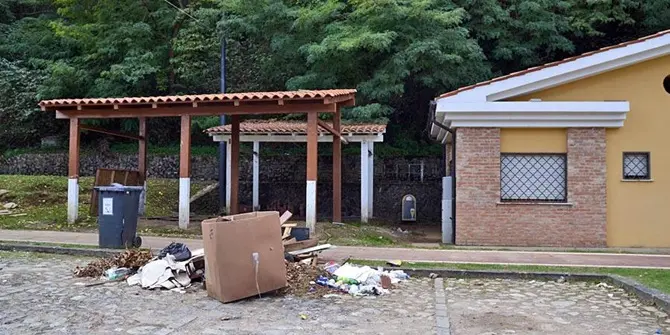 Cosenza: «Il lungofiume da dimora degli artisti a discarica a cielo aperto»