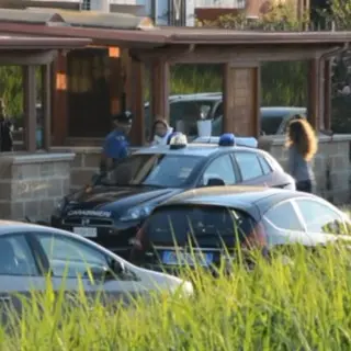 Ragazza uccide la madre: disposto arresto, oggi autopsia