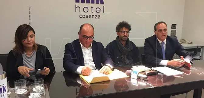 Guccione: «Irregolarità contabili nell’amministrazione Occhiuto»