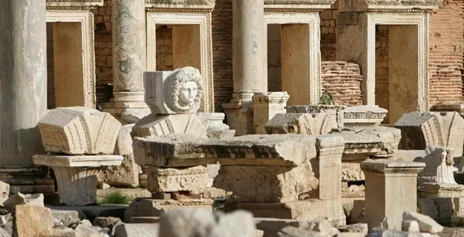 Reperti archeologici in cambio di armi: gli affari tra Isis e ‘ndrangheta VIDEO