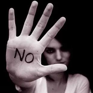 No alla violenza sulle donne: Maria Elena Boschi, Laura Boldrini e Rosy Bindi a Reggio