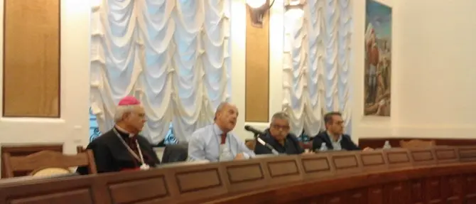 Presentato il libro dell'Arcivescovo metropolita, mons. Vincenzo Bertolone