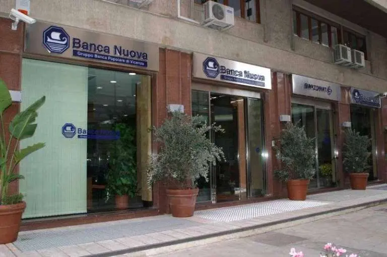 Crisi Banca Nuova: a rischio centinaia di posti di lavoro