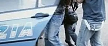 Rapina sul lungomare di Reggio, in manette il responsabile