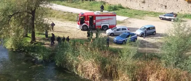 Cosenza, rinvenuto un cadavere nel fiume Crati